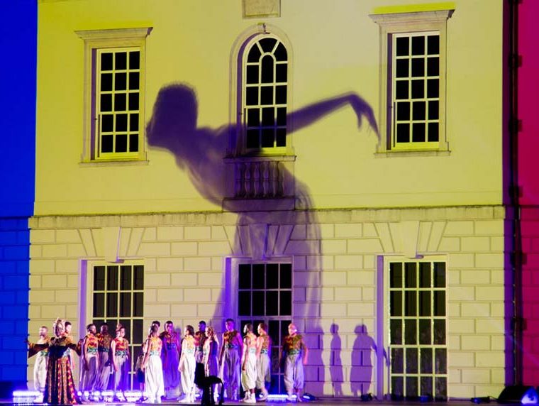 The Queen's House By Tony Adigun_0004_the-house-07